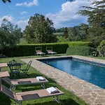 Willa Mezzola - Tuscan Escape With Pool