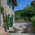 Mezzola - Tuscan Escape With Pool Willa