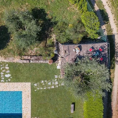 Mezzola - Tuscan Escape With Pool Villa Romola